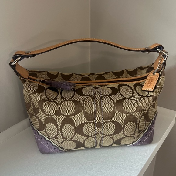 Coach purse great condition! - Picture 4 of 6